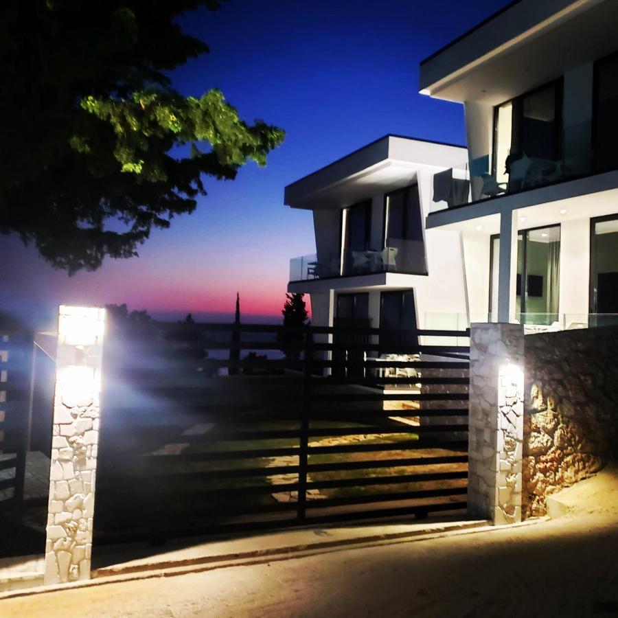 Summer Wine Boutique Hotel Dhërmi Exteriör bild