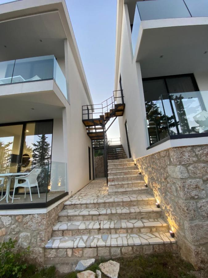 Summer Wine Boutique Hotel Dhërmi Exteriör bild