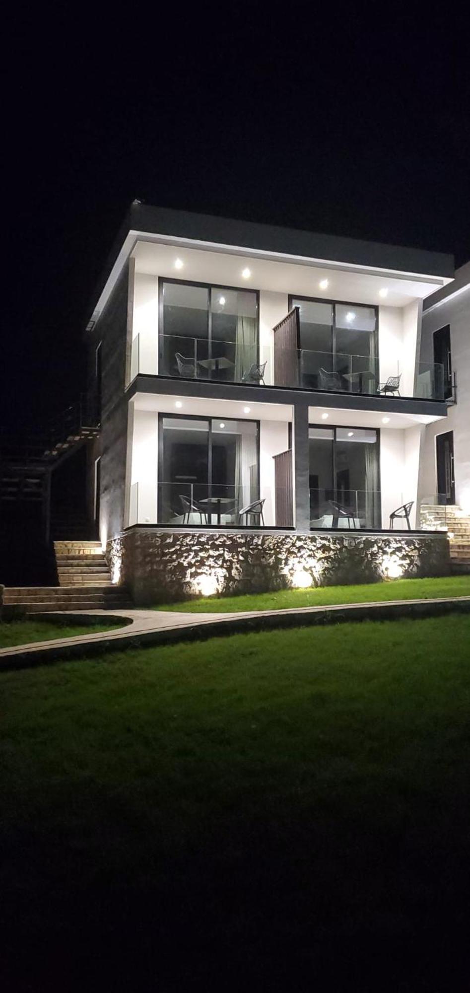 Summer Wine Boutique Hotel Dhërmi Exteriör bild