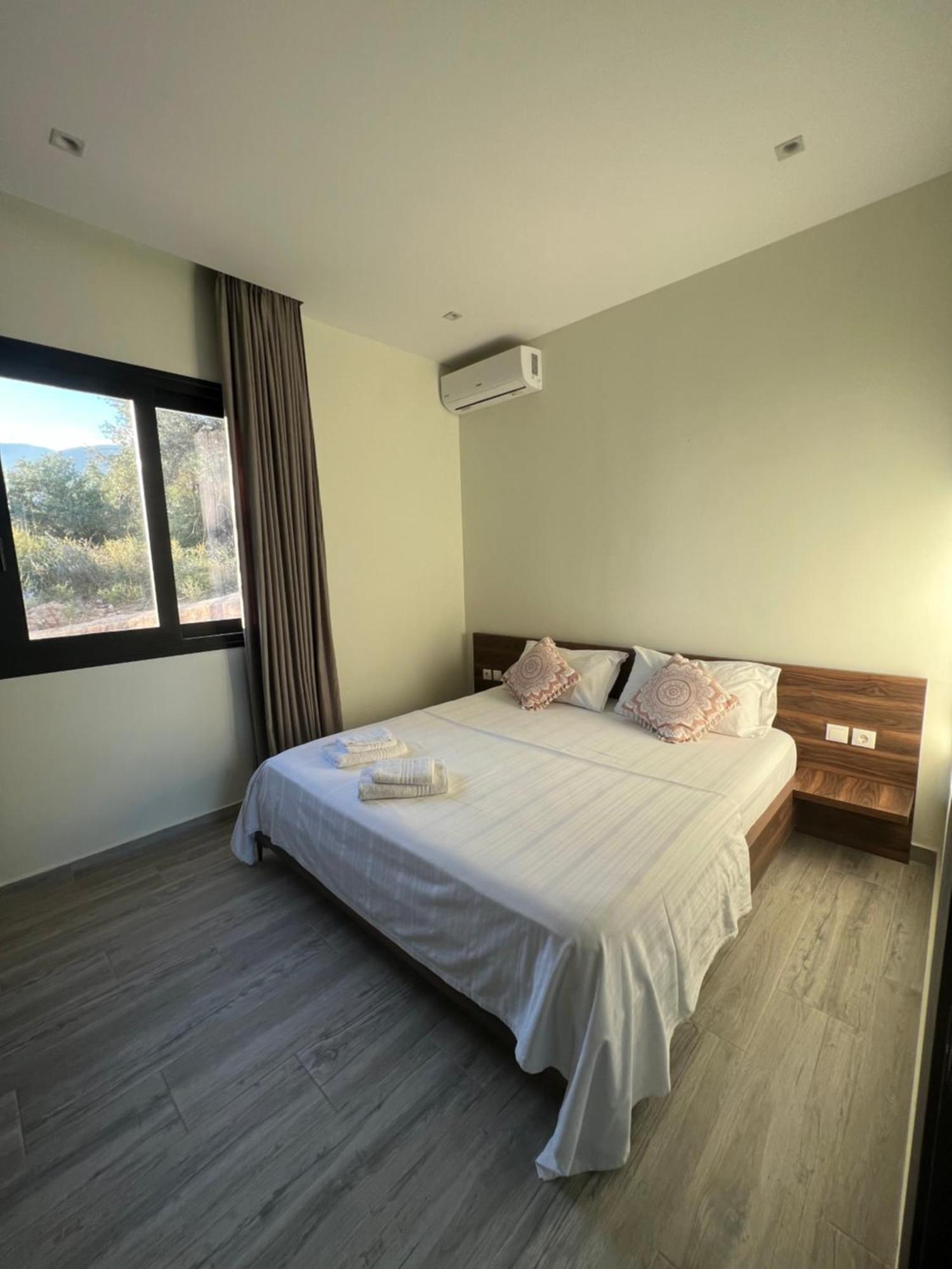 Summer Wine Boutique Hotel Dhërmi Exteriör bild